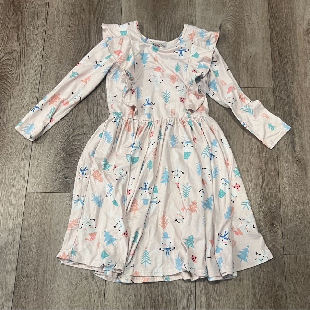Dot Dot Smile 8/10 snowman dress